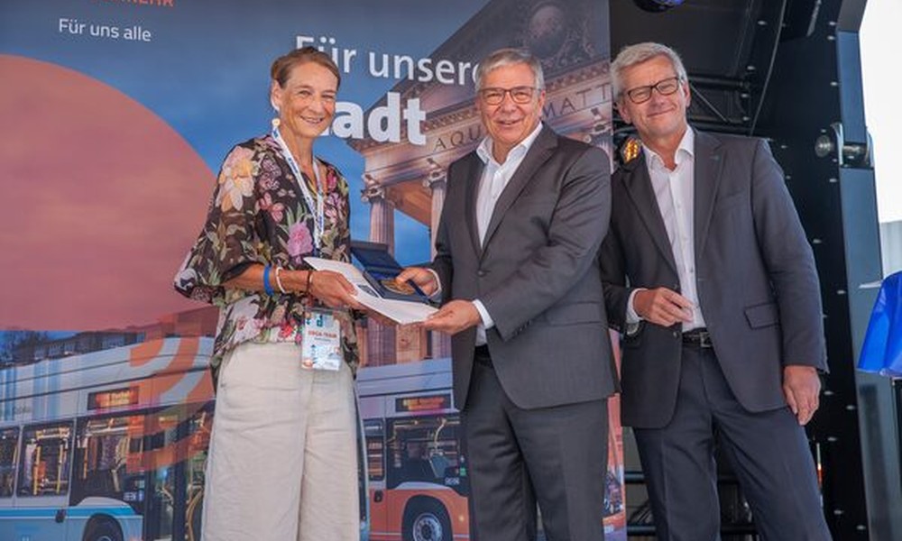 150 Jahre Wiesbadener Nahverkehr: Museum, Jubiläumsbusse und mehr als 3000 Besucher beim Fest