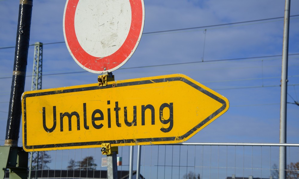 Einbahnstraßenregelung in Willi‑Werner‑Straße führt zu Busumleitungen