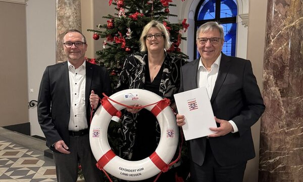 Land zahlt eine Million Euro für die Sanierung des Freibads Maaraue in Wiesbaden