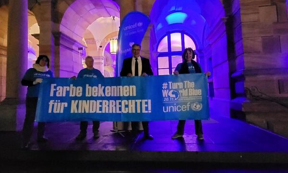Wiesbaden setzt zum Tag der Kinderrechte ein Zeichen für Vielfalt und Teilhabe Wiesbaden setzt zum Tag der Kinderrechte ein Zeichen für Vielfalt und Teilhabe