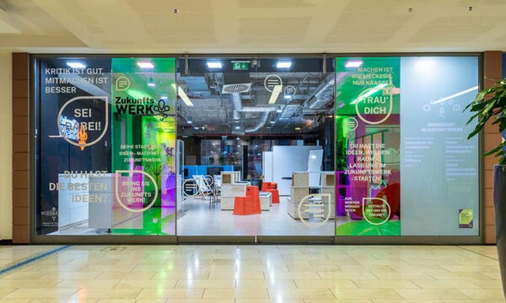 Zukunftswerk im Luisenforum zieht Bilanz: 170 Veranstaltungen und mehr als 16.000 Teilnehmende im ersten Jahr Zukunftswerk im Luisenforum zieht Bilanz: 170 Veranstaltungen und mehr als 16.000 Teilnehmende im ersten Jahr